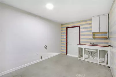 3879 Dykes, Riverside, CA 92503 - Photo 9