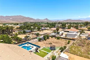 30510 Phillip Rd, Nuevo, CA 92567 - Photo 11
