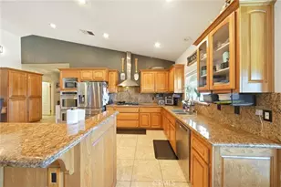 30510 Phillip Rd, Nuevo, CA 92567 - Photo 17
