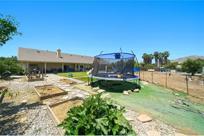 30510 Phillip Rd, Nuevo, CA 92567 - Photo 57