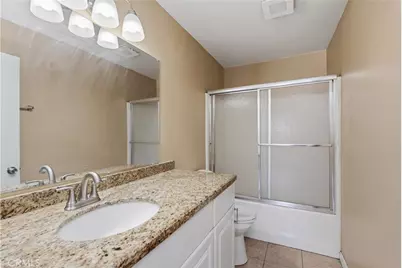 2885 W Calle Vista, Rialto, CA 92377 - Photo 19