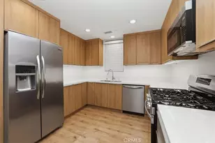 239 S Marengo Ave, Pasadena, CA 91101 - Photo 25