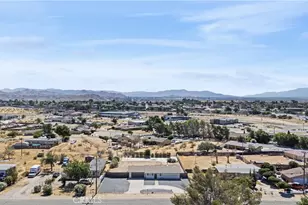 15431 Condor, Victorville, CA 92394 - Photo 41