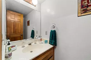 5220 Hanover Way, Montclair, CA 91763 - Photo 9