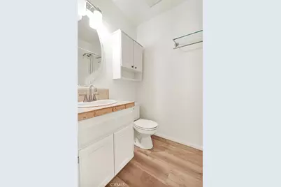 10778 Cedar, Oak Hills, CA 92344 - Photo 21