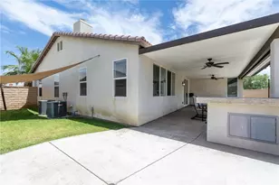 37897 Chesterfield, Indio, CA 92203 - Photo 41