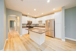 557 S Kroeger, Anaheim, CA 92805 - Photo 5