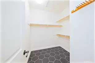 557 S Kroeger, Anaheim, CA 92805 - Photo 21