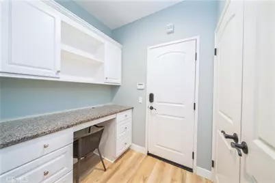 557 S Kroeger, Anaheim, CA 92805 - Photo 25