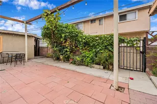 12023 Freeman Ave, Hawthorne, CA 90250 - Photo 5