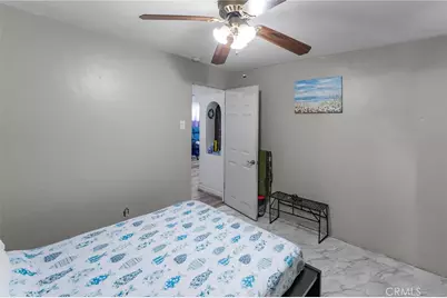12023 Freeman Avenue, Hawthorne, CA 90250 - Photo 15