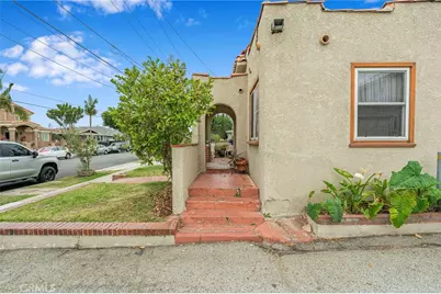12023 Freeman Avenue, Hawthorne, CA 90250 - Photo 3