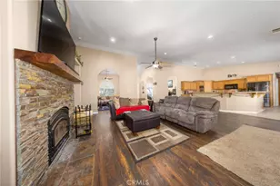 11671 Desert View, Pinon Hills, CA 92372 - Photo 13