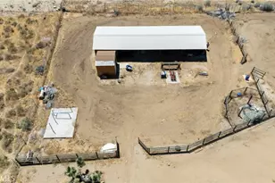 11671 Desert View, Pinon Hills, CA 92372 - Photo 45