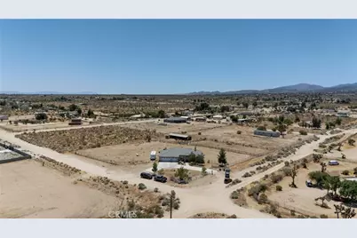 11671 Desert View, Pinon Hills, CA 92372 - Photo 35