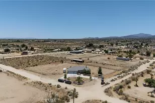 11671 Desert View, Pinon Hills, CA 92372 - Photo 35