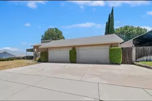 15071 Rolling Ridge Dr, Chino Hills, CA 91709 - Photo 3