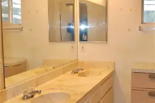 15144 Macadamia Ct, Fontana, CA 92335 - Photo 5