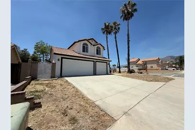 7276 Catalpa Avenue, Highland, CA 92346 - Photo 3