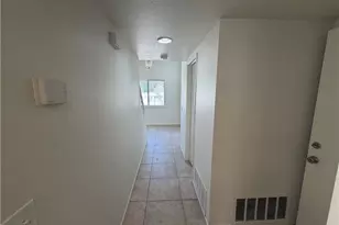 7276 Catalpa Ave, Highland, CA 92346 - Photo 11