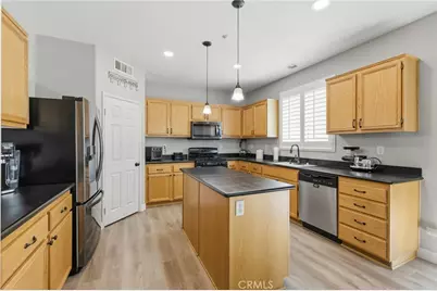 7253 Myrtle, Fontana, CA 92336 - Photo 5