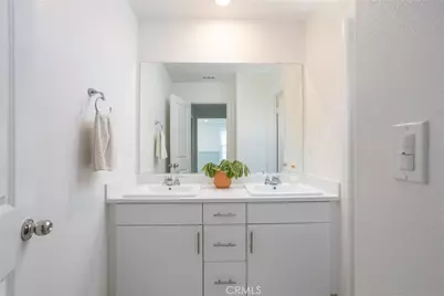 2467 Gunner Ridge Way, Rialto, CA 92377 - Photo 13