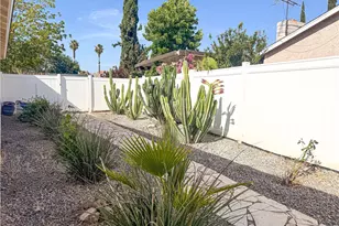 2972 Westchester Dr, Riverside, CA 92503 - Photo 11
