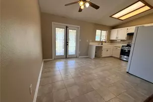 18401 Westlawn St, Hesperia, CA 92345 - Photo 7