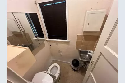 8920 S Western, Los Angeles, CA 90047 - Photo 13