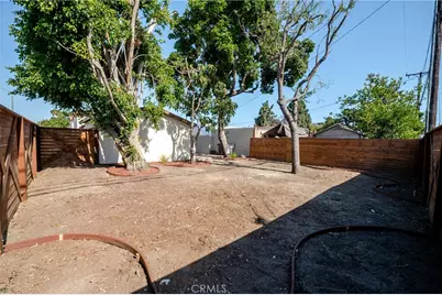 2391 Fashion Ave, Long Beach, CA 90810 - Photo 33