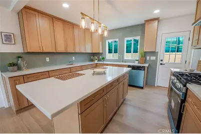 2391 Fashion Ave, Long Beach, CA 90810 - Photo 13