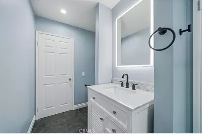 324 E Plymouth Street #21, Inglewood, CA 90302 - Photo 9