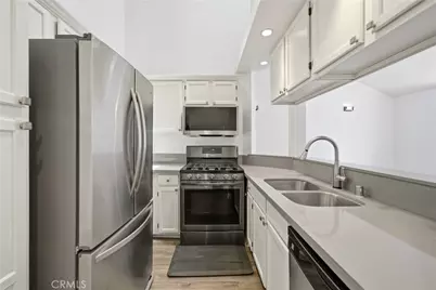 324 E Plymouth Street #21, Inglewood, CA 90302 - Photo 11