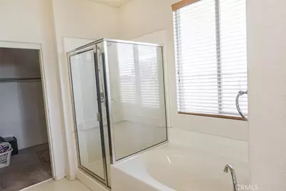 16026 Greyrock, Victorville, CA 92395 - Photo 21