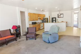 16026 Greyrock, Victorville, CA 92395 - Photo 11