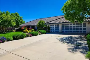 19345 Oneida Rd, Apple Valley, CA 92307 - Photo 1