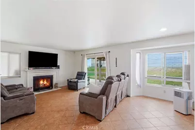 1014 W Jackson, Rialto, CA 92376 - Photo 9