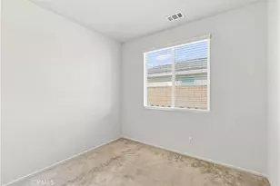 11852 Bobcat Hills Ln, Victorville, CA 92392 - Photo 19