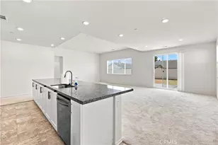 11852 Bobcat Hills Ln, Victorville, CA 92392 - Photo 3