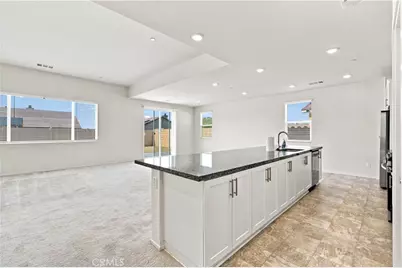 11852 Bobcat Hills Lane, Victorville, CA 92392 - Photo 9