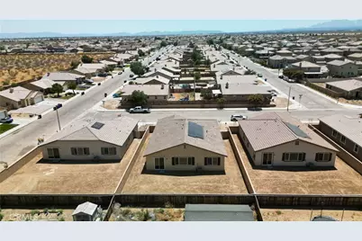 11852 Bobcat Hills Lane, Victorville, CA 92392 - Photo 43