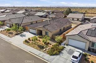 11852 Bobcat Hills Ln, Victorville, CA 92392 - Photo 41
