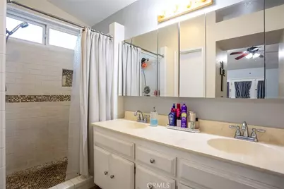 7725 Stoney Creek Court, Highland, CA 92346 - Photo 19
