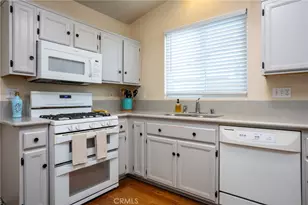 7725 Stoney Creek Ct, Highland, CA 92346 - Photo 13