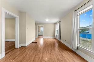 594 E 9th, Upland, CA 91786 - Photo 5
