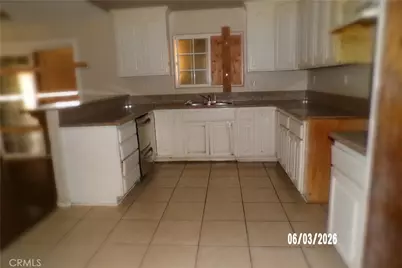 15855 Village Drive, Victorville, CA 92394 - Photo 7