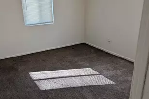 1390 Riverside Dr, Barstow, CA 92311 - Photo 5