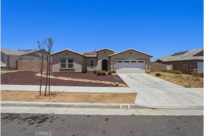 570 Farmstead, Hemet, CA 92543 - Photo 3