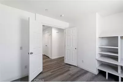 570 Farmstead, Hemet, CA 92543 - Photo 17
