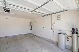 570 Farmstead, Hemet, CA 92543 - Photo 33
